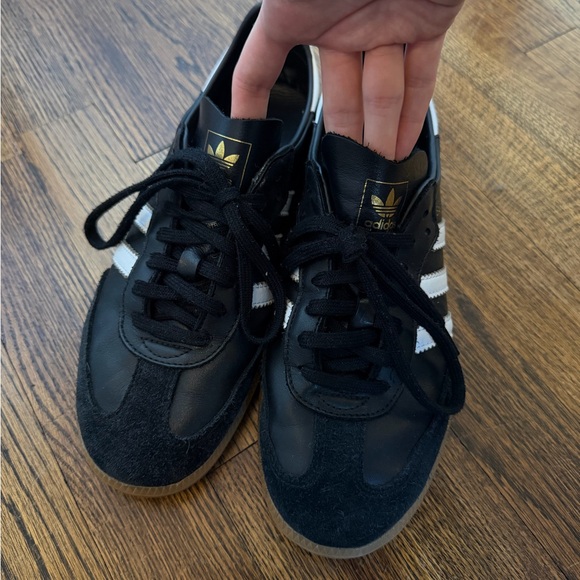 Adidas Sambas - Picture 3 of 7